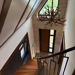 Mountain House Lisinska Rosa 빌라 Brdo